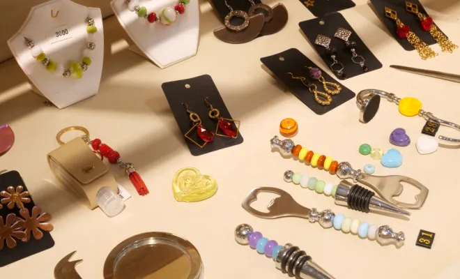 Bijoux et accessoires en perles de verre filées au chalumeau